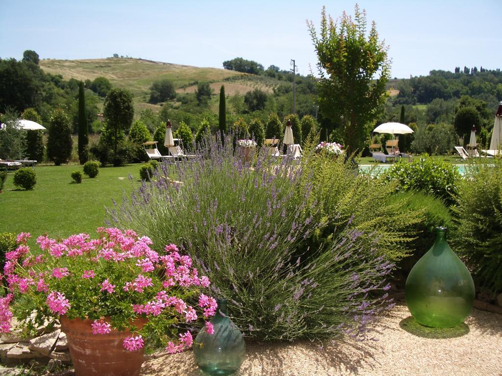 Hostal Molino Di Foci San Gimignano Exterior foto