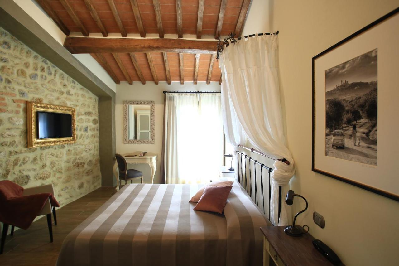 Hostal Molino Di Foci San Gimignano Exterior foto