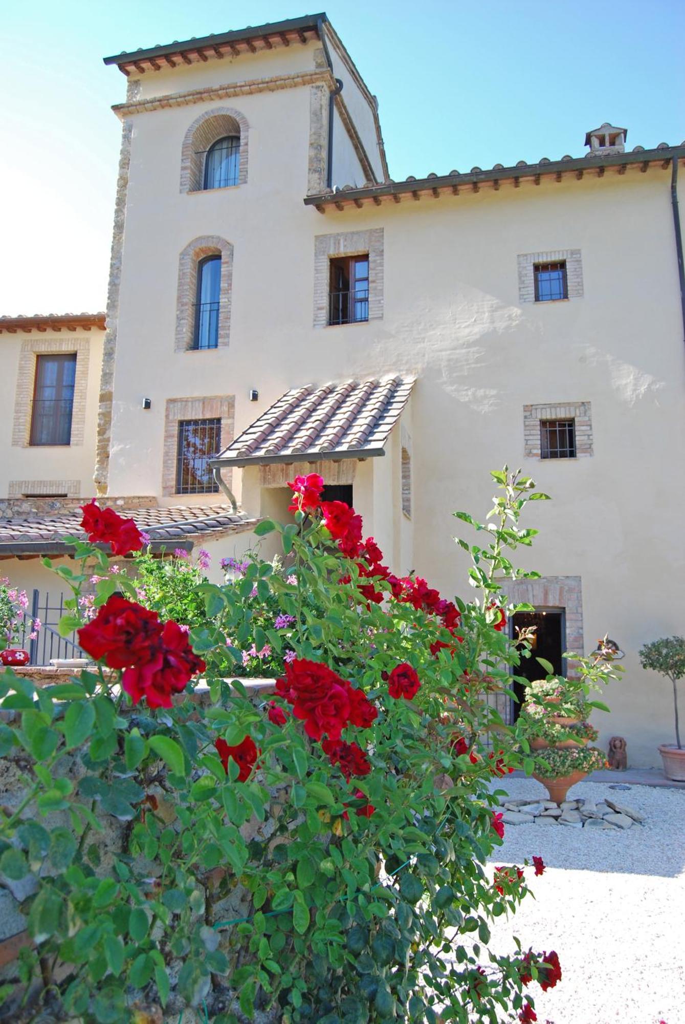 Hostal Molino Di Foci San Gimignano Exterior foto