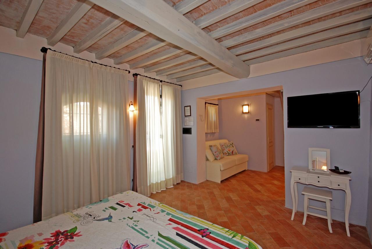 Hostal Molino Di Foci San Gimignano Exterior foto
