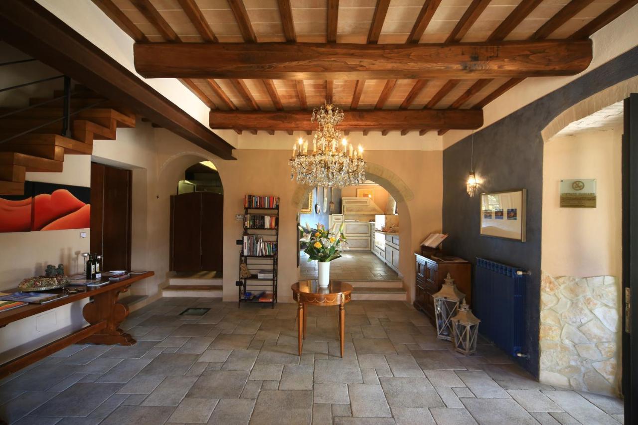 Hostal Molino Di Foci San Gimignano Exterior foto